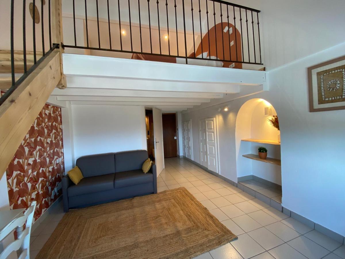 Auberge De La Tour De Brison Sanilhac  Экстерьер фото