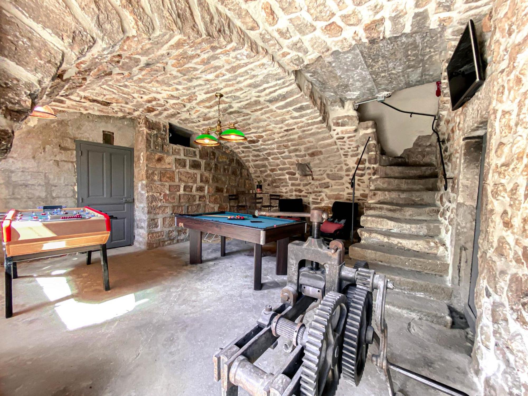 Auberge De La Tour De Brison Sanilhac  Экстерьер фото